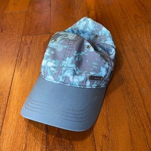 Columbia Quick-Dry Hat